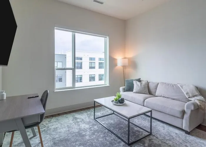 Landing Modern With Amazing Amenities * Pittsburgh